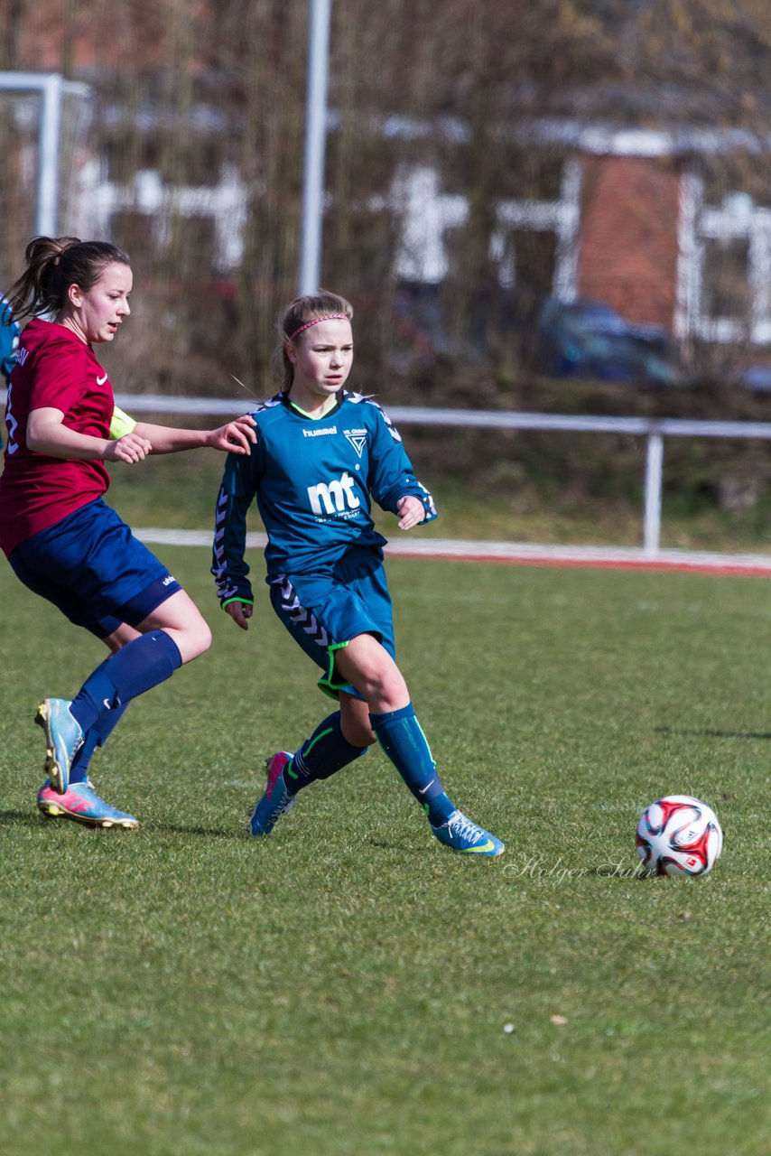 Bild 214 - B-Juniorinnen VfL Oldesloe - Krummesser SV _ Ergebnis: 4:0